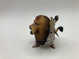 Asakuma Toshio Rare Warrior Lion Figurine no Sword or Shield 2.5" - $14.50