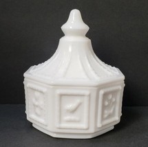 Vintage Imperial Octagon White Milk Glass Covered Candy Dish - £20.28 GBP