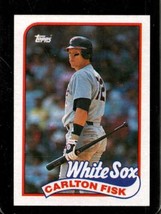 1989 Topps #695 Carlton Fisk Nmmt White Sox Hof - $2.44