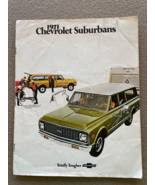 Original 1971 Chevrolet Suburban Sales Brochure Catalog Truck - $9.41