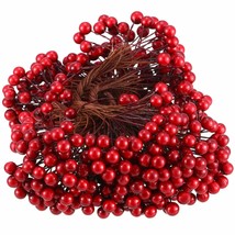 Artificial Holly Berries On Wire Stems, 250 Stems With 500 Pieces 8 Mm Fake Berr - £30.32 GBP
