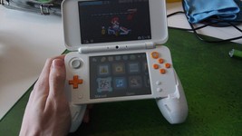 Nintendo New 2DS XL Comfort Grip Ergonomic Handheld Custom Console Holde... - £11.92 GBP