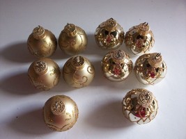 Gold Colored Christmas Ball Place Card Holders - Set of 10 - $18.00