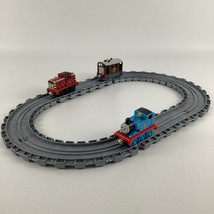 Thomas The Tank Engine Die Cast Train Set Track Salty Toby Magnetic Vintage 2002 - $29.65