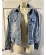 Celebrity Pink Light Wash Denim Jean Jacket Woman&#39;s Size Medium KG JD - $272.22 MXN