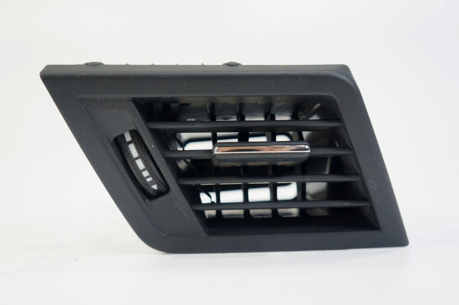 2010-2013 mercedes w207 e350 e550 front driver side fresh air grille ven... - $65.87