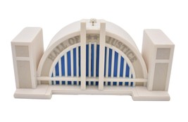 Hallmark Keepsake Keepsake Ornament, Hall of Justice 2020 - £19.77 GBP