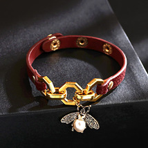 Creative Bee Charm Leather Bracelet - £7.55 GBP