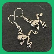 Brand New Pretty Classic Frog  Dangle Earrings - $5.00