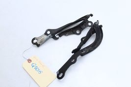 05-10 SCION TC HOOD HINGES PAIR Q5095 image 2