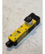 SICK i 1001 6021016 Safety Switch with iE 1000 SK1 Safety Key | 0210 0247 - $39.99