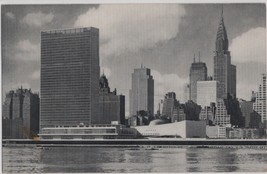 United Nations Headquarters John Rockefeller New York Postcard - £6.86 GBP
