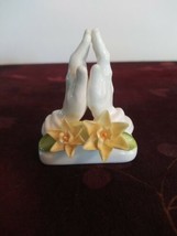 Vintage 1977 Enesco Maruri Masterpiece Bone China Praying Hands - £12.65 GBP