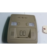 2005-2007 CADILLAC STS FRONT OVERHEAD DOMELIGHT TAN R2115 - $84.37 CAD