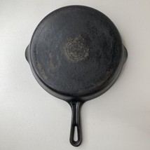 Griswold Cast Iron Skillet, No. 8, Small logo Erie, PA., Grooved Handle 10.5” - £93.35 GBP