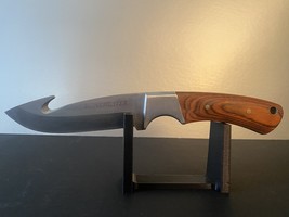 Vintage Winchester Bowie Fixed Gut Hook Knife with Sheath - $45.00