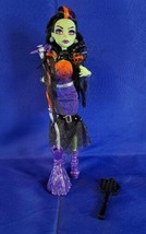 Monster High Halloween Witch Casta Fierce Doll Daughter of Circe - £32.32 GBP