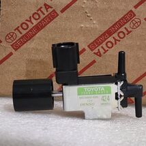 04-06 Toyota Camry Solara GENUINE Vacuum Switching Valve VSV 25860-0A010... - $99.95