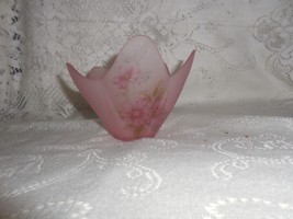 Viking Glass Co. Epic Pink Frosted 5.75&quot; Petal Bowl/candy Dishwith Flowers - £9.00 GBP