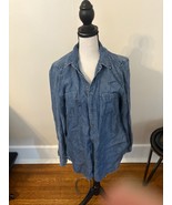 JANE &amp; DELANCEY Women&#39;s Blue Soft Lyocell Chambray Button Down Shirt  M - $328.39 MXN