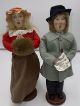 CHRISTMAS CAROL SINGERS COLLECTION OLD FASHION DECORATIVE DOLLS - $59.35