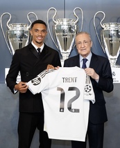 Trent Alexander Arnold #12 2025/26 Jersey |Real Madrid Fan | Sizes M-2XL - $54.00