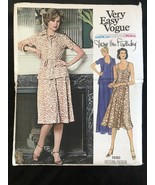 Easy Vogue American Designer Pattern 1550 Diane Von Furstenberg Size 14 ... - $474.60 MXN
