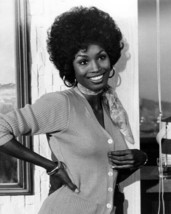 Teresa Graves lovely smile 1974 TV cop series Get Christie Love 8x10 inch photo - £7.71 GBP