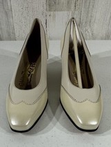 Vintage Salvatore Ferragamo Womens Leather Low Heel Bone Ivory Size 6.5 AAAA - £39.54 GBP