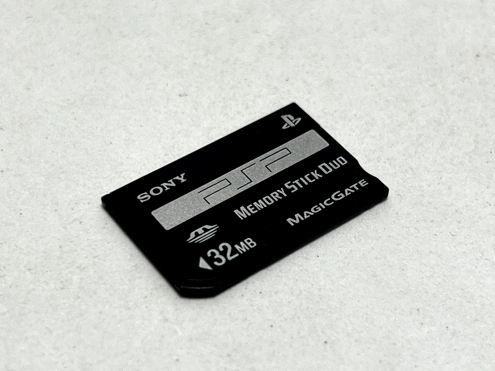 Primary image for Sony 32MB Memory Stick Duo Card - OEM - PSP-M32