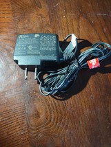 Royal Model: DA12-230US-1502 - $10.77