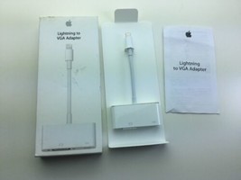 New Genuine OEM Apple A1439 Lightning to VGA Adapter MD825ZM/A - £31.27 GBP