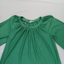 Vintage Koret Round Neck Women’s Green Huge Sleeves Pullover Blouse Chest 41" image 10