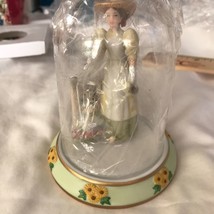 Avon President&#39;s Club 2008 Mini Mrs. Albee - New in Box - £22.86 GBP