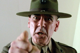 R. Lee Ermey Full Metal Jacket 24X36 Poster Drill Serg EAN T Pointing Classic - £23.09 GBP