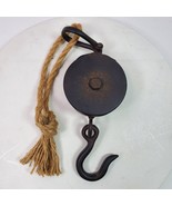 Vintage Farmhouse Metal Decor Pulley w/ Rope 19 inches Decor Garage Barn - $913.35 MXN