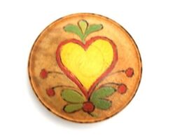 RETRO Pennsylvania Dutch Heart 1920s Vintage  Brooch Wooden Button  Folk... - $16.78