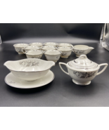 Lot of 14 Pcs Parisienne by Royal Jackson Deauville Platinum Piping Piece - $129.02 CAD