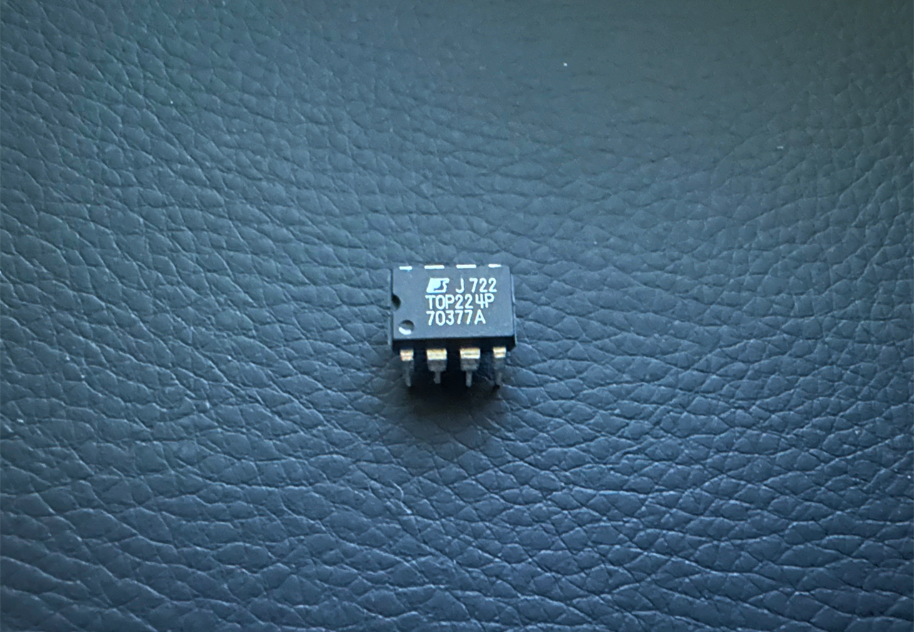 1X TOP224P TOP224PN Power Integrations Off-line PWM Switch 30W 90-110kHz... - $4.00