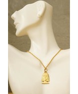 Vintage Costume Jewelry Gold Tone Metal Cleopatra Egyptian Pendant Neckl... - £15.50 GBP