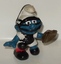 1982 Peyo Schleich Baseball Catcher Smurf #20146 PVC figure SMURFS Vintage - $23.56