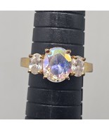 Mystic Topaz 3 Stone Ring Sz 8.75 Gold Tone Anniversary Iridescent Oval Cut - $559.32 MXN