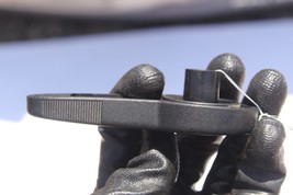 2006-2009 W219 MERCEDES BENZ CLS500 FRONT LEFT/RIGHT SEAT ADJUST HANDLE R2532 image 5