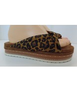 Vince Camuto Size 8M Criss Cross Animal Print Slip On Platform Sandals - £38.84 GBP