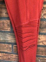 Deep Red Leggings XS Stretch Skinny Pants Elastic Waist Pull On Textured Knees - £2.27 GBP
