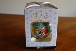VTG Disney Store Poohs Season of Song Christmas Ball Ornament Glass 1996... - $278.66 MXN
