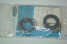 Ford NOS OEM Mustang Power Steering Gear Sector Shaft Seal  Part# D9FZ-3E501-A - $10.39