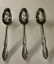 Oneida Chatelaine Stainless Serving Spoon, Set Of 3, 8.5”, Oval - £14.69 GBP