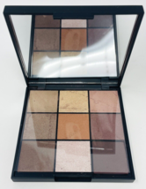 Avon FMG Cashmere 9 Shade Essential Eyes Eyeshadow Pallet - $19.99