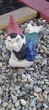 Vintg Garden Gnome Lying Down GARDEN DWARF FIGURE possible 60s Atlantic ... - $928.97 MXN